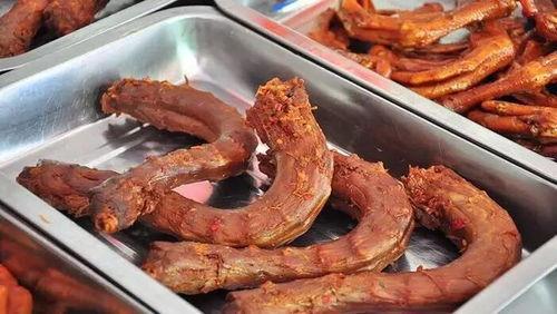 欧美人吃卤味视频播放,视频播放引发热议