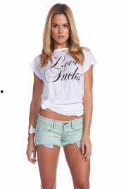 破洞超短裤欧美视频,破洞超短裤引领时尚新风尚