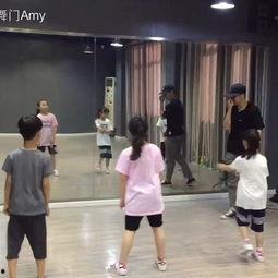 婴儿跳舞欧美视频大全集,欧美婴儿舞蹈视频精选集锦